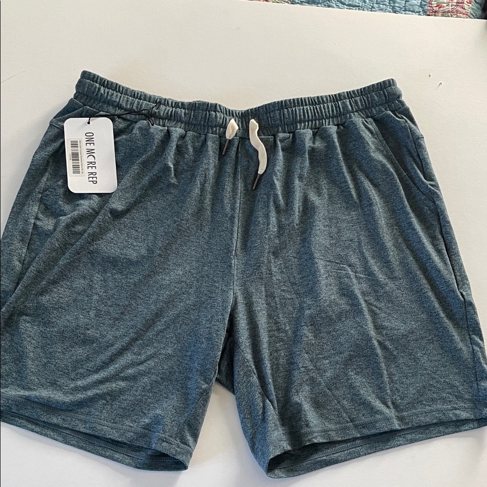 Zyia Men’s Downtime Shorts RC